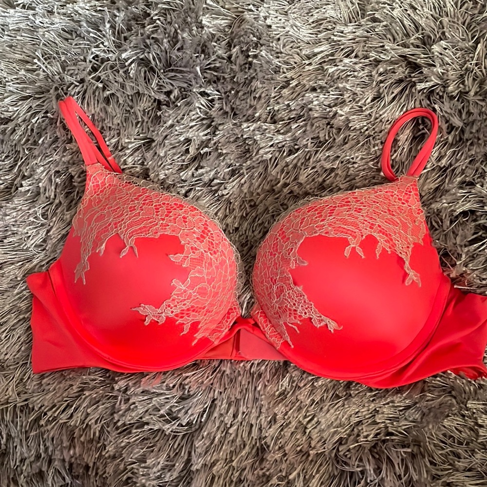 Coral Very Sexy Push-Up Victorias Secret Bra